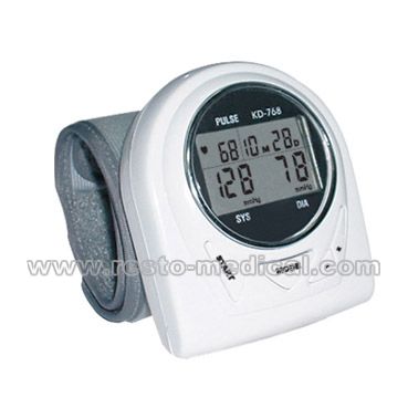 Wrist Type Fully Automatic Electronic Blood Pressure Monitor